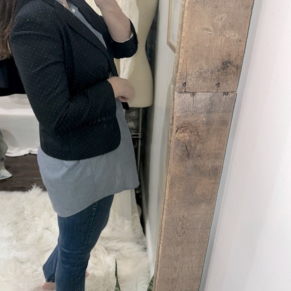 Ann Taylor Navy Blazer with Polka Dot print size 4 - Picture 3 of 6